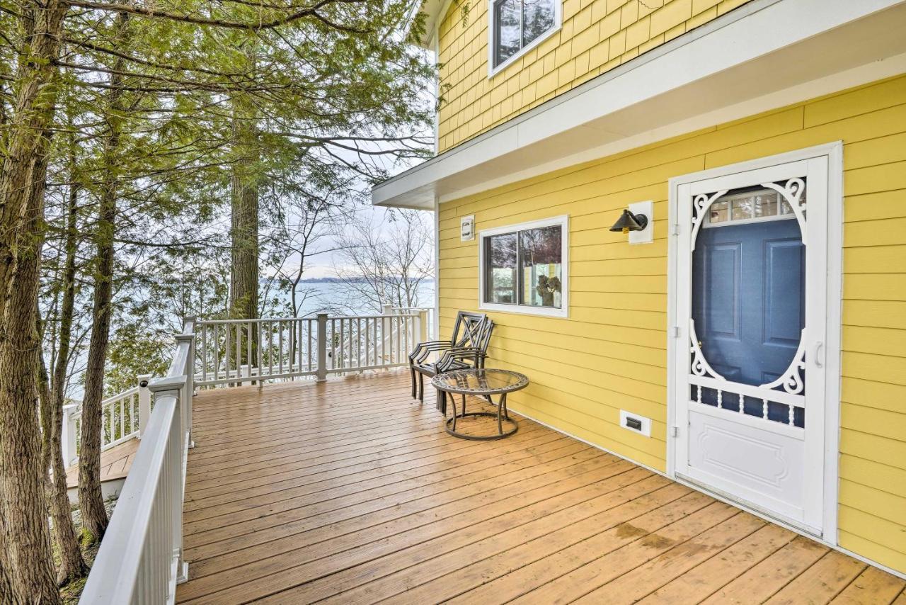 Waterfront Cottage On Sawmill Bay With Deck! Clayton Esterno foto