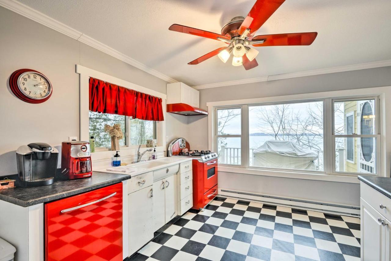 Waterfront Cottage On Sawmill Bay With Deck! Clayton Esterno foto