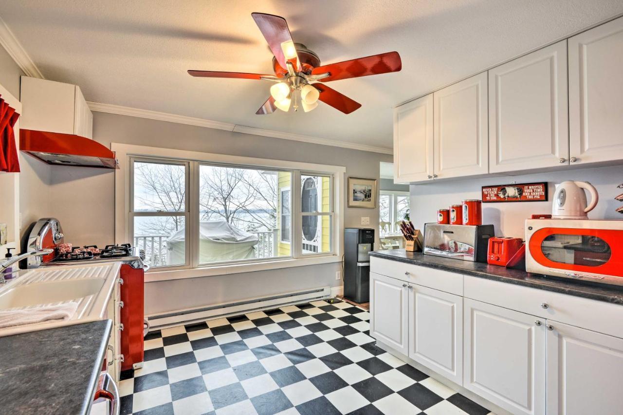 Waterfront Cottage On Sawmill Bay With Deck! Clayton Esterno foto